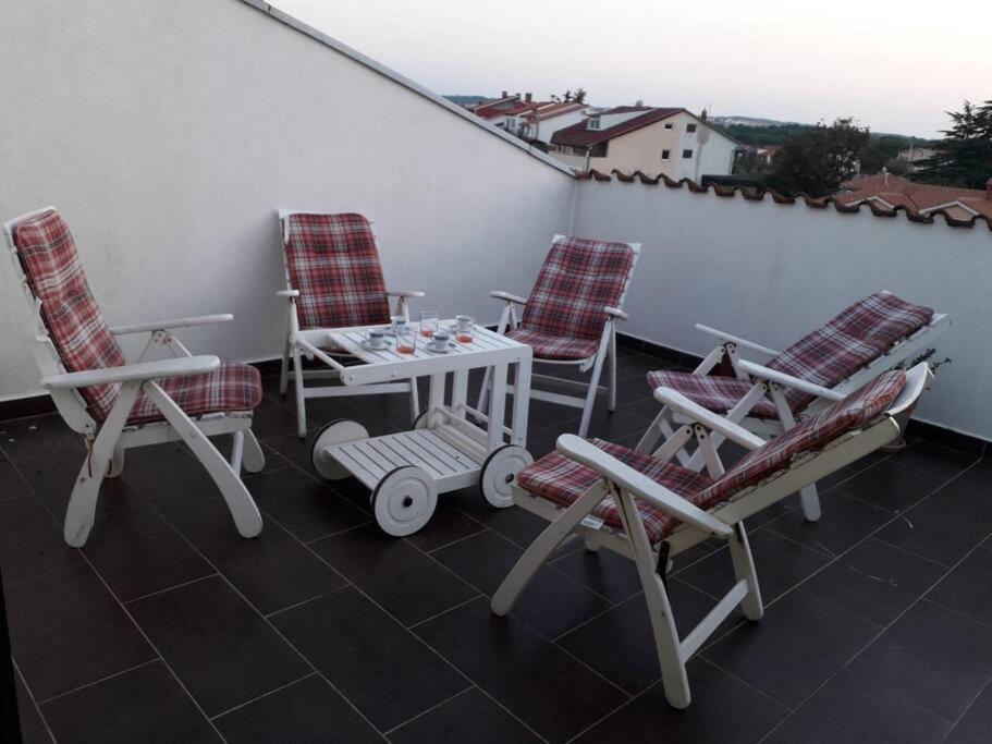 House Divna Villa Valbandon Luaran gambar