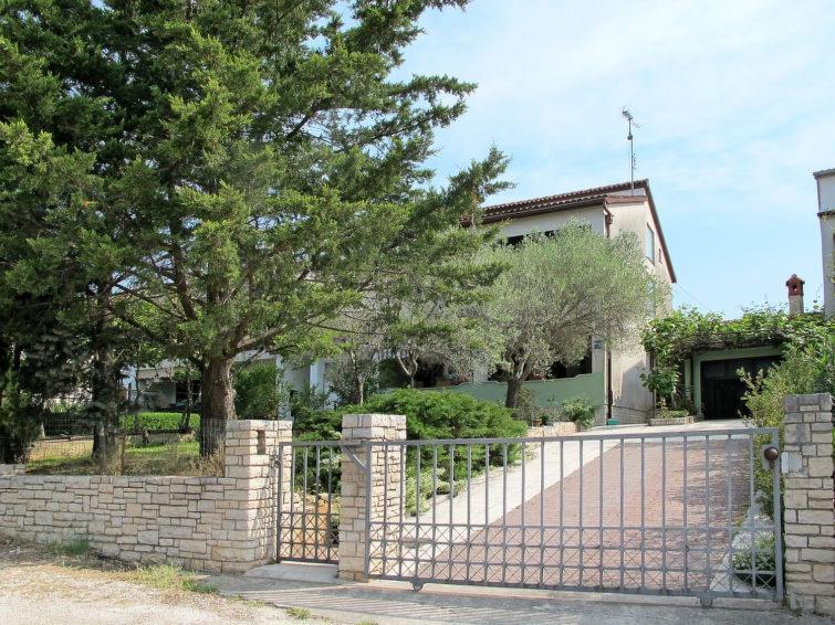 House Divna Villa Valbandon Luaran gambar