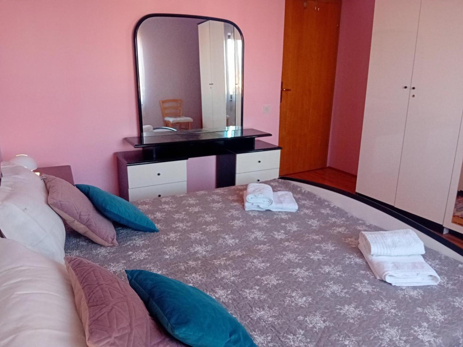 House Divna Villa Valbandon Luaran gambar